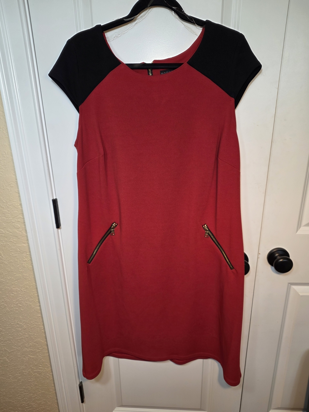 madison leigh Red Shift Dress with Black Shoulder Panels